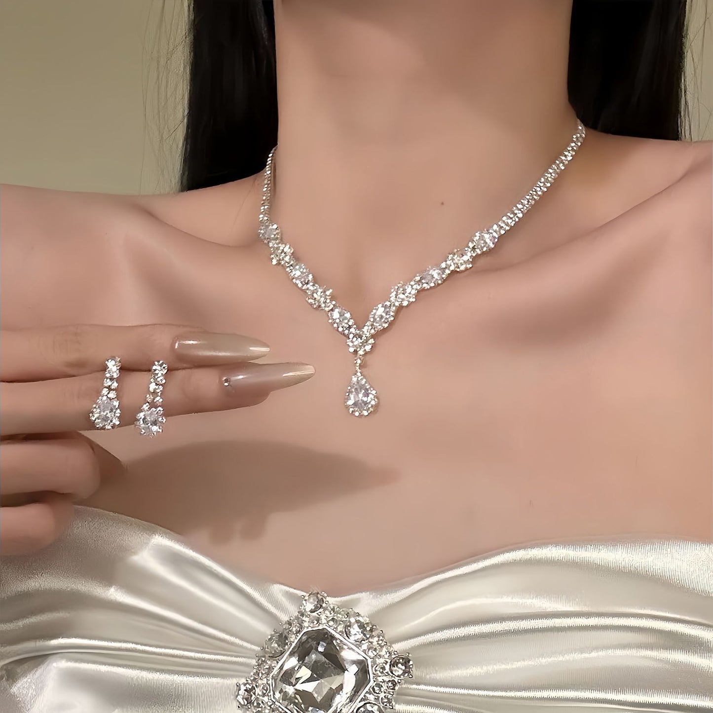 Teardrop Rhinestone Necklace & Earring Jewelry Set, Sparkling Silver Tone Formal Wedding Bridal Jewelry Set